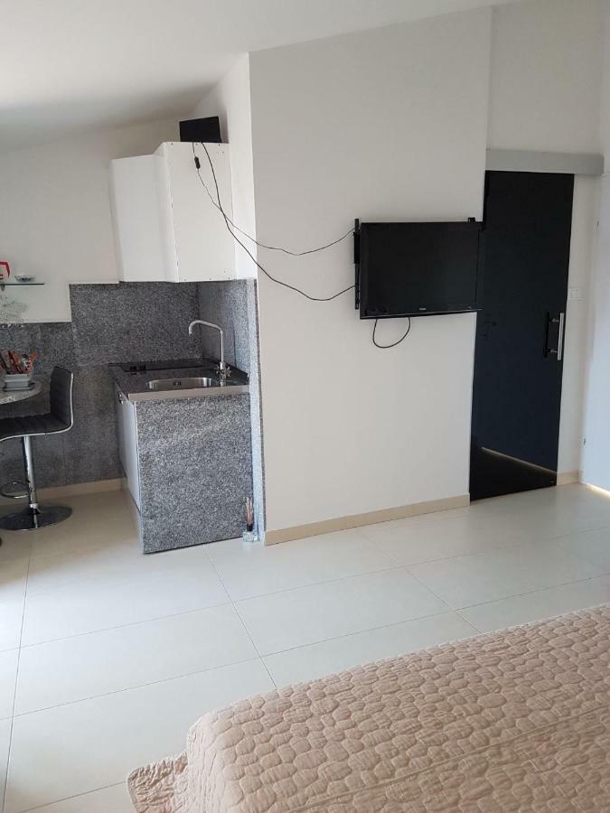 Apartment Dijana Kastela Exterior photo