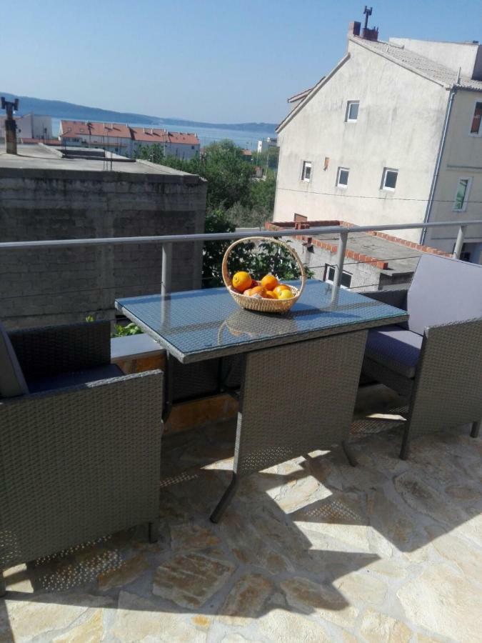 Apartment Dijana Kastela Exterior photo